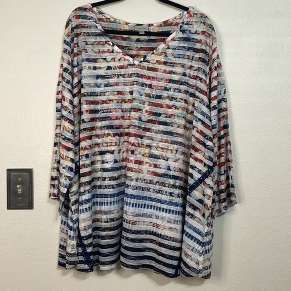 Avenue Tunic Floral Burnout Striped 30/32 Multi Color Crochet Trim 3/4 Sleeve